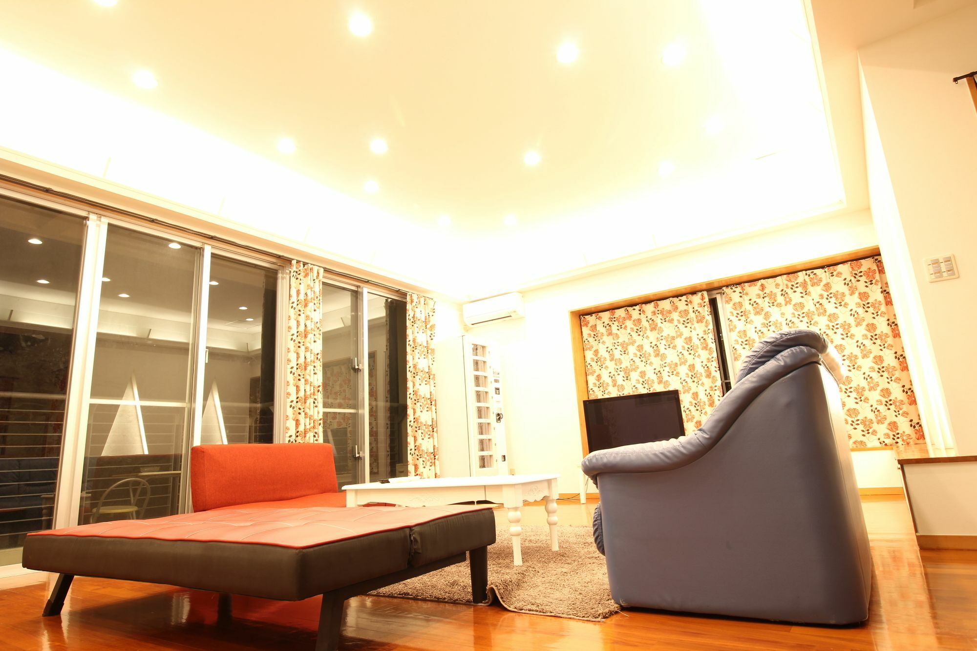 Villa Bianco 那覇市 エクステリア 写真